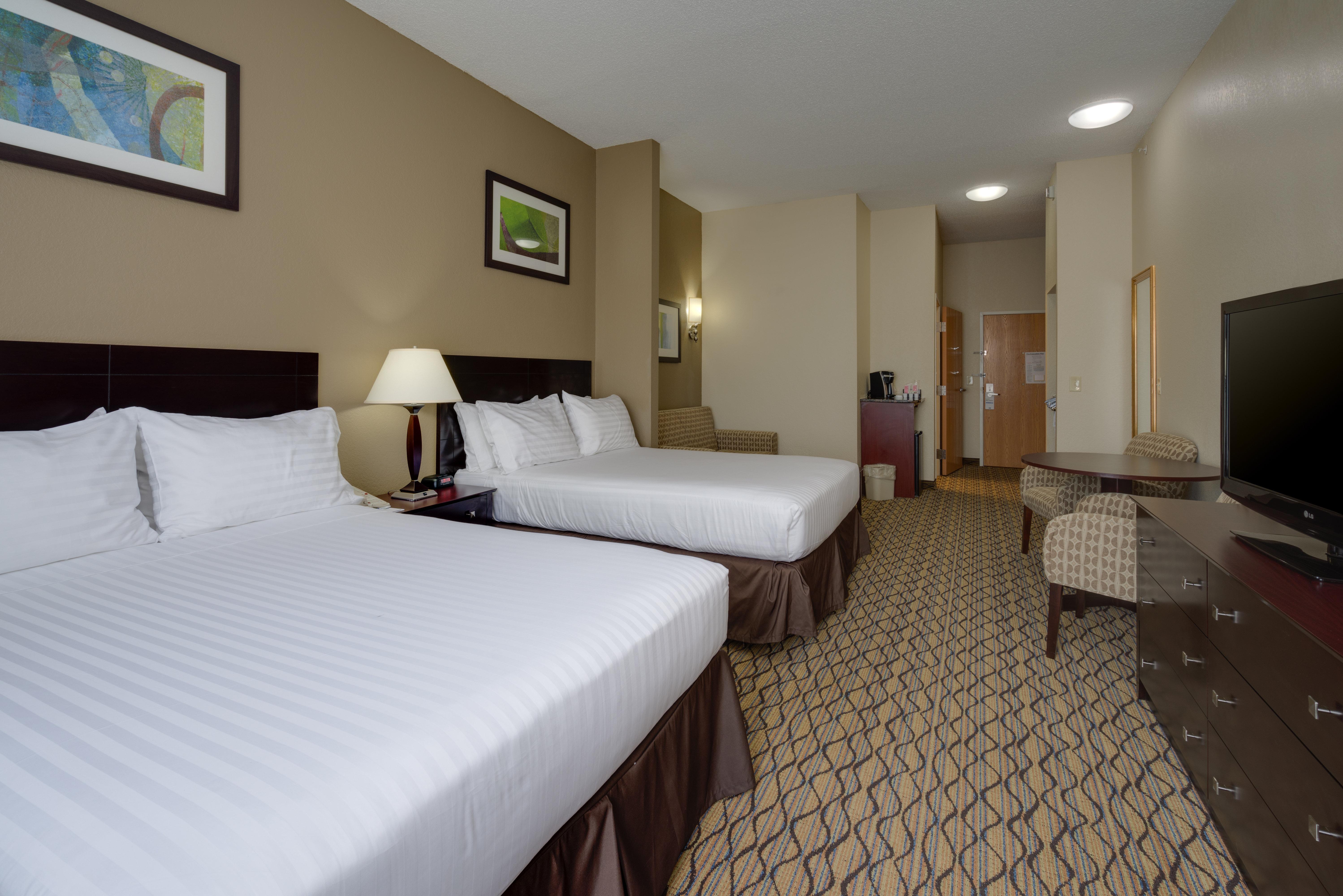 Holiday Inn Express Charles Town By Ihg Shenandoah Junction Exterior photo